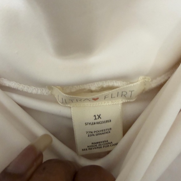 Tennis skort Size XL by Ultra Flirt Cream (pink tint) - Picture 4 of 5